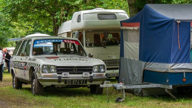 Un dimanche à Saint-Astier pour les puces du Rétro&nbsp;Campeur